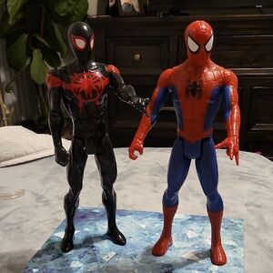 Spider-Man Action Figure Set - Black and Red